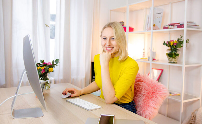 Interview: Caroline bringt Frauen zum Online-Erfolg